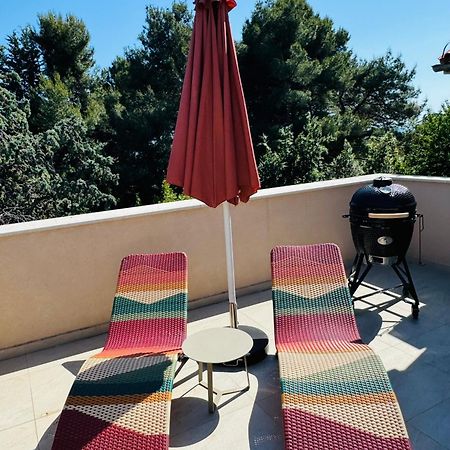 Just Renovated Stylish 2 Bedrooms Apartment Only A Few Steps From The Beach! Novigrad Istria المظهر الخارجي الصورة